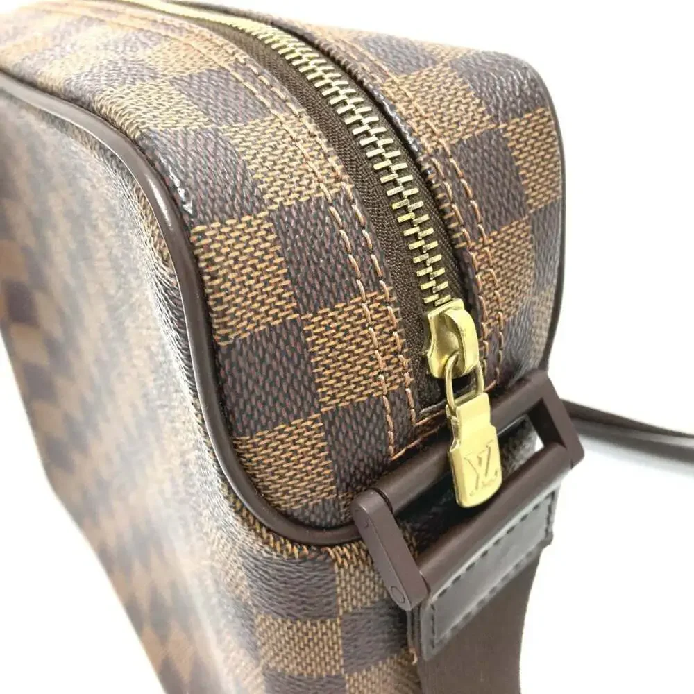 LOUIS VUITTON Brown Damier Canvas Pochette Shoulder Bag